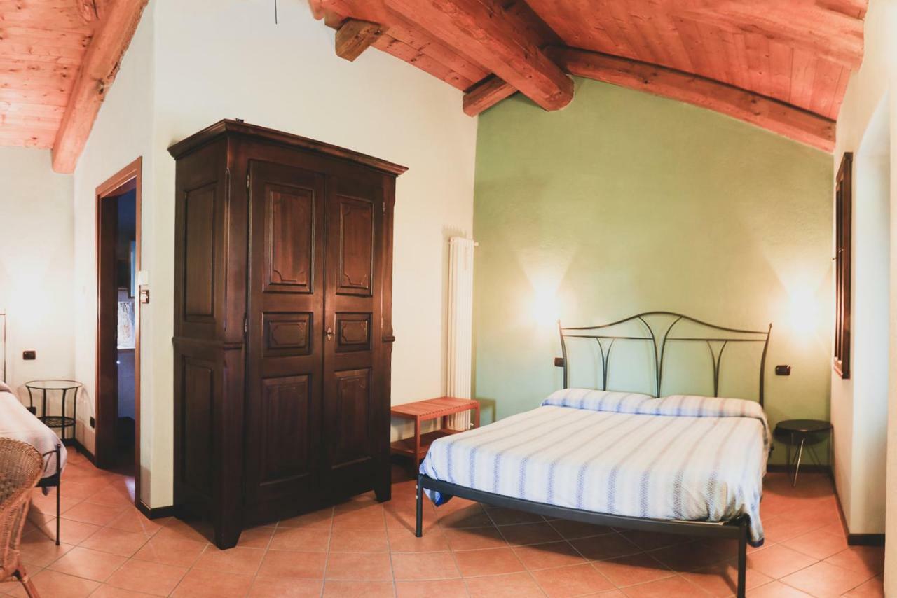 Agriturismo Fiori Di Zucca Fossano Eksteriør billede